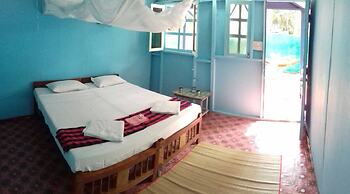 Secret Beach Bungalows