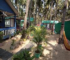 Secret Beach Bungalows