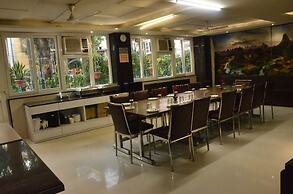 Hotel Sopan Heights