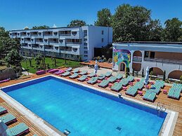 ibis Styles Venus
