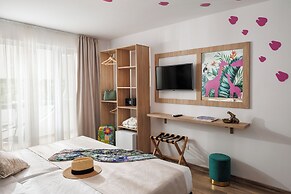 ibis Styles Venus