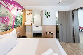 ibis Styles Venus