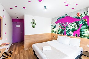 ibis Styles Venus