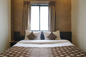 Hotel Pavitra