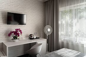 Grand Petit Hotel