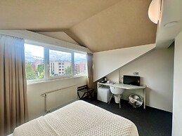 Grand Petit Hotel