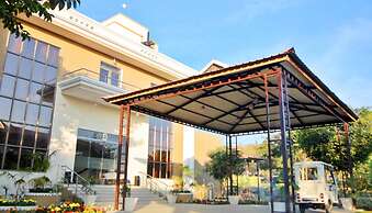 Graces Resort