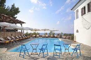Yalis Hotel