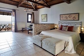 Yalis Hotel
