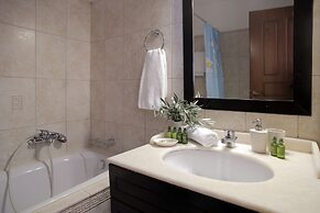Yalis Hotel