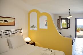 Yalis Hotel