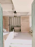 Pineapple Lazy Beach Villa