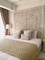 Pineapple Lazy Beach Villa
