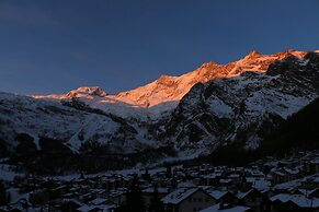 The Larix -Ski in, Ski out