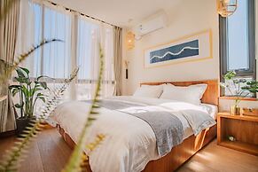 Floral Holiday Guesthouse