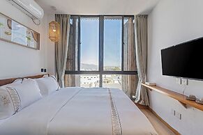 Floral Holiday Guesthouse