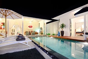 Villa Dheva