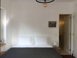 Azen Cool House