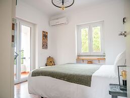 Azen Cool House