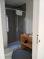 Azen Cool House