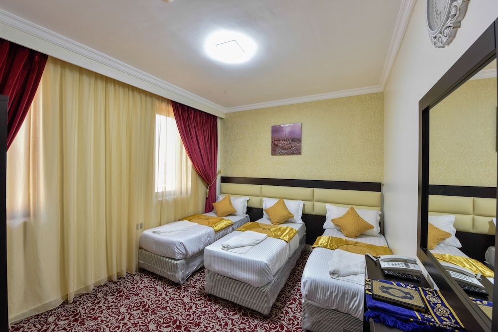 Bader Al Marsa Hotel