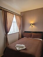 The Woodland Hotel