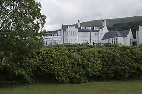 Macdonald Forest Hills Resort