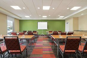 Home2 Suites by Hilton Savannah Airport