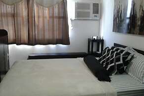 ECJ Cozy Studio Units at Horizons 101