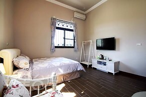 ShuiBuZi Farmhouse