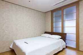 Gangnam Galaxy Apartment 1