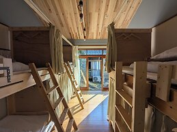 Yuzan Guesthouse - Hostel