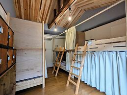 Yuzan Guesthouse - Hostel