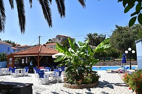 Blue Sky Hotel