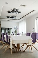 Malucri Resort