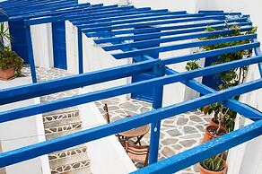 Manousos' Rooms