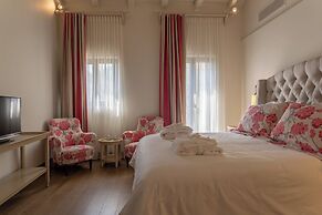 Alistos Hotel