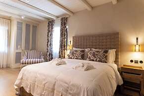 Alistos Hotel