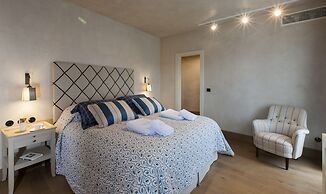 Alistos Hotel