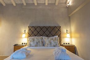 Alistos Hotel