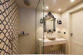 Alistos Hotel
