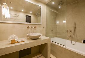Alistos Hotel