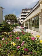 Long Beach Resort & Spa