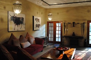 Willows Boutique Hotel