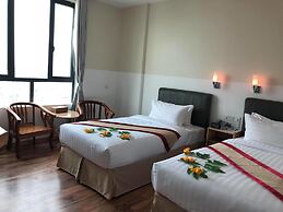 Gold Leaf Hotel