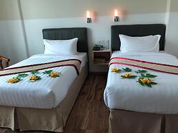 Gold Leaf Hotel
