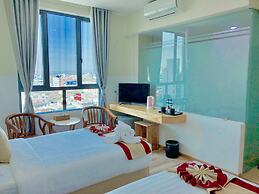 Gold Leaf Hotel