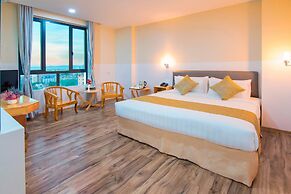 Gold Leaf Hotel