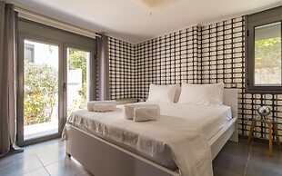 Adam & Eve Villas