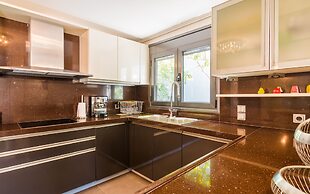 Adam & Eve Villas